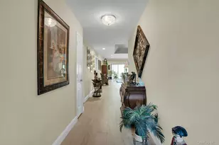 9 Windwatch Dr, Hauppauge, NY 11788 - Photo 12