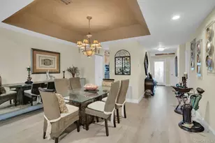9 Windwatch Dr, Hauppauge, NY 11788 - Photo 16