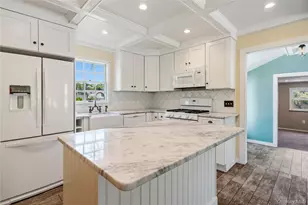115 Chapel Ave, Patchogue, NY 11772 - Photo 8