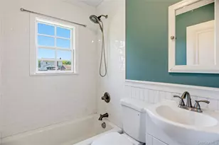 115 Chapel Ave, Patchogue, NY 11772 - Photo 10