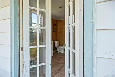 115 Chapel Avenue, Patchogue, NY 11772 - Photo 26