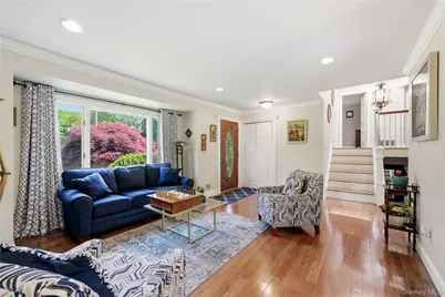 6 Paula Street, East Northport, NY 11731 - Photo 4