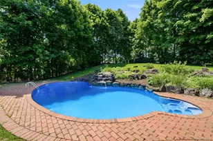 6 Paula St, East Northport, NY 11731 - Photo 30