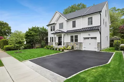 159 Lincoln Street, Garden City, NY 11530 - Photo 2