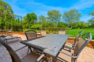 73 Redan Dr, Smithtown, NY 11787 - Photo 36