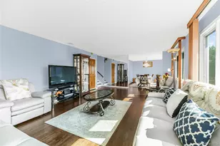 25 Jody Ln, Yonkers, NY 10701 - Photo 6