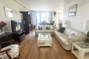 142-05 Roosevelt Ave, Flushing, NY 11354 - Photo 2