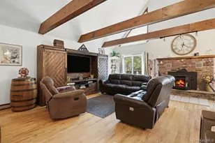 5 Picardi Ct, Wappingers Falls, NY 12590 - Photo 2