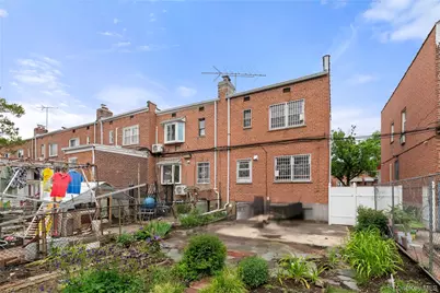 15320 58th Avenue, Flushing, NY 11355 - Photo 12