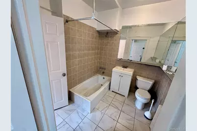 2910 Baisley Avenue, Bronx, NY 10461 - Photo 10