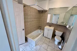 2910 Baisley Ave, Bronx, NY 10461 - Photo 10