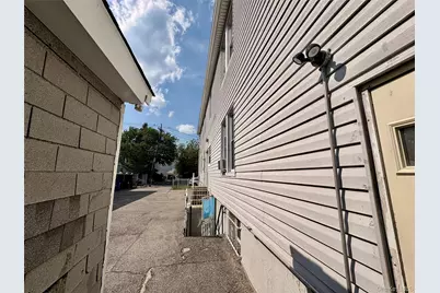 2910 Baisley Avenue, Bronx, NY 10461 - Photo 4