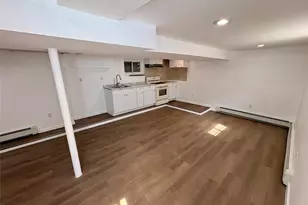 2910 Baisley Ave, Bronx, NY 10461 - Photo 14