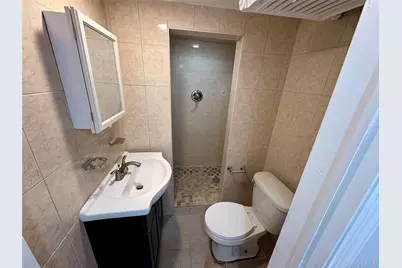 2910 Baisley Avenue, Bronx, NY 10461 - Photo 16