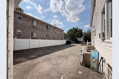 2910 Baisley Avenue, Bronx, NY 10461 - Photo 4