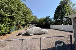 2910 Baisley Ave, Bronx, NY 10461 - Photo 20
