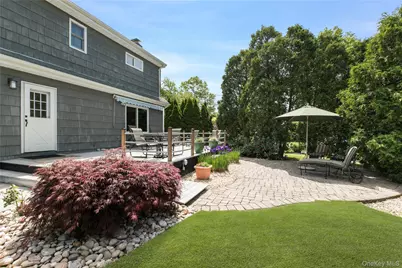 450 Maple Lane, Greenport, NY 11944 - Photo 4