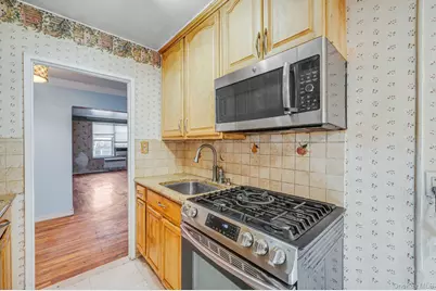 2552 E 7 Street #1H, Brooklyn, NY 11235 - Photo 14