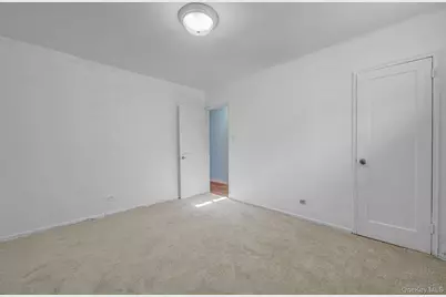 2552 E 7 Street #1H, Brooklyn, NY 11235 - Photo 12