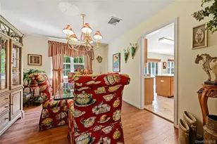 43 Ramblewood Dr, Newburgh, NY 12550 - Photo 8