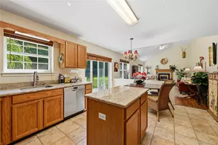 43 Ramblewood Dr, Newburgh, NY 12550 - Photo 16