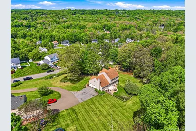 43 Ramblewood Drive, Newburgh, NY 12550 - Photo 2