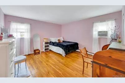 32 Chatham Woods Drive, Centereach, NY 11720 - Photo 22