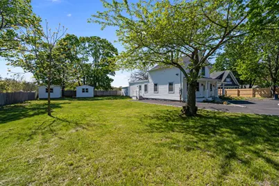 7600 Main Road #Unit 1B, East Marion, NY 11939 - Photo 20