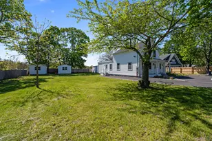 7600 Main Rd, East Marion, NY 11939 - Photo 20