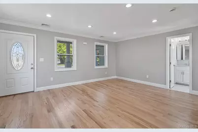 7600 Main Road #Unit 1B, East Marion, NY 11939 - Photo 16