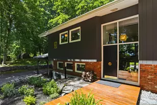 3 Balsam Ln, Newburgh, NY 12550 - Photo 2