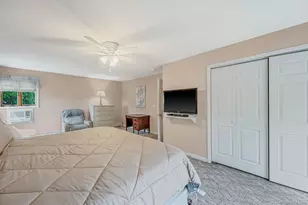 11 Windsor St, Islip, NY 11751 - Photo 22