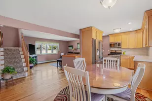 11 Windsor St, Islip, NY 11751 - Photo 14