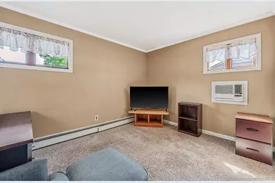 11 Windsor Street, Islip, NY 11751 - Photo 26