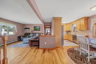 11 Windsor St, Islip, NY 11751 - Photo 12
