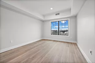 80 Division St, Patchogue, NY 11772 - Photo 8
