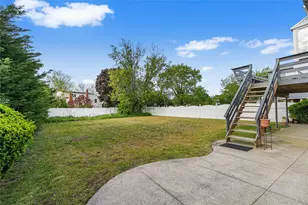 787 Vivian Ct, Baldwin, NY 11510 - Photo 8