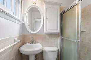 787 Vivian Ct, Baldwin, NY 11510 - Photo 22