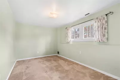 787 Vivian Court, Baldwin, NY 11510 - Photo 26
