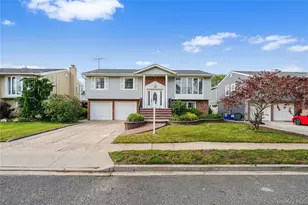 787 Vivian Ct, Baldwin, NY 11510 - Photo 6
