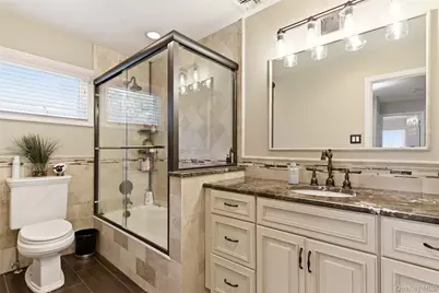 60 Tulipwood Drive, Commack, NY 11725 - Photo 22
