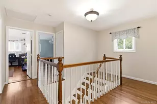 60 Tulipwood Dr, Commack, NY 11725 - Photo 18