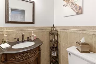 60 Tulipwood Dr, Commack, NY 11725 - Photo 14