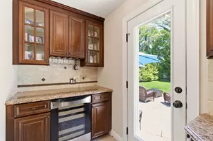 60 Tulipwood Dr, Commack, NY 11725 - Photo 10