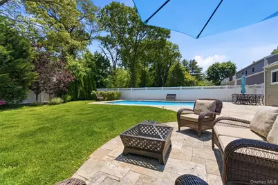 60 Tulipwood Drive, Commack, NY 11725 - Photo 32
