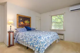 11 Wheeler Pl E, West Nyack, NY 10994 - Photo 16