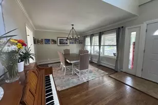 25 Marc St, Ronkonkoma, NY 11779 - Photo 12