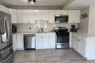 25 Marc St, Ronkonkoma, NY 11779 - Photo 2