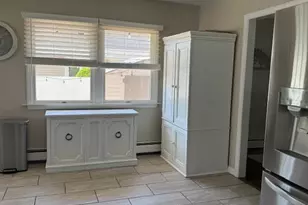 25 Marc St, Ronkonkoma, NY 11779 - Photo 4
