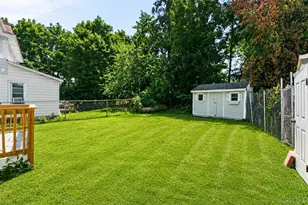457 1st St, Newburgh, NY 12550 - Photo 30